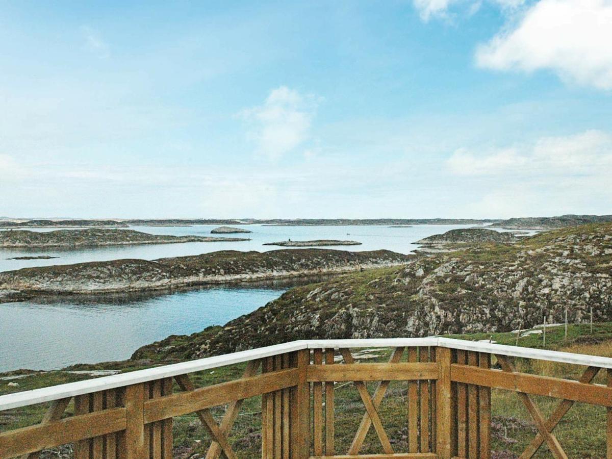 Three-Bedroom Holiday Home In Dyrvik Tuvnes 客房 照片